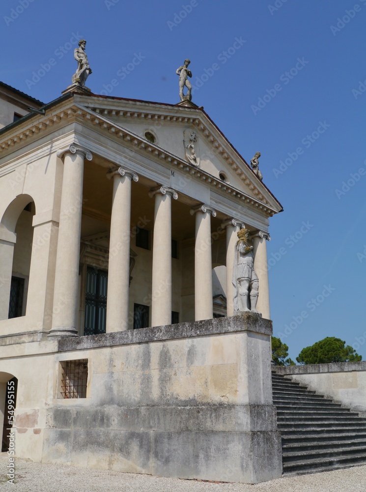 Fototapeta premium La Rotonda is a villa near Vicenza in northern Italy