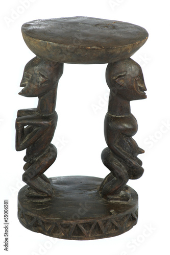 tabouret sculpté d'Afrique