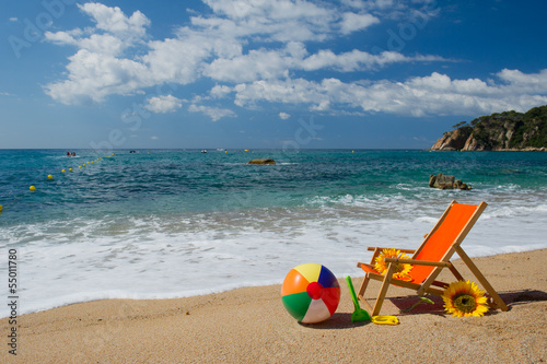 Fototapeta Naklejka Na Ścianę i Meble -  Empty beach chair