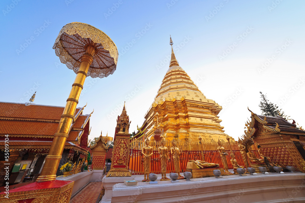 Fototapeta premium Doi Suthep temple, Chiang mai, Thailand