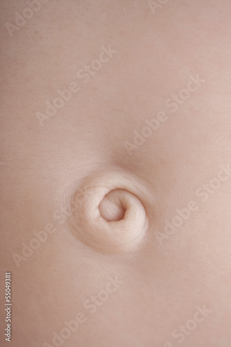 Foto Belly Button Curl On Tender Skin