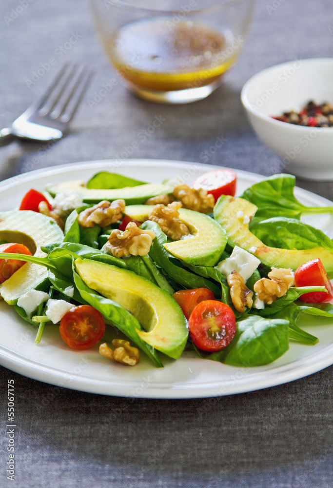 Avocado with Spinach and Feta salad