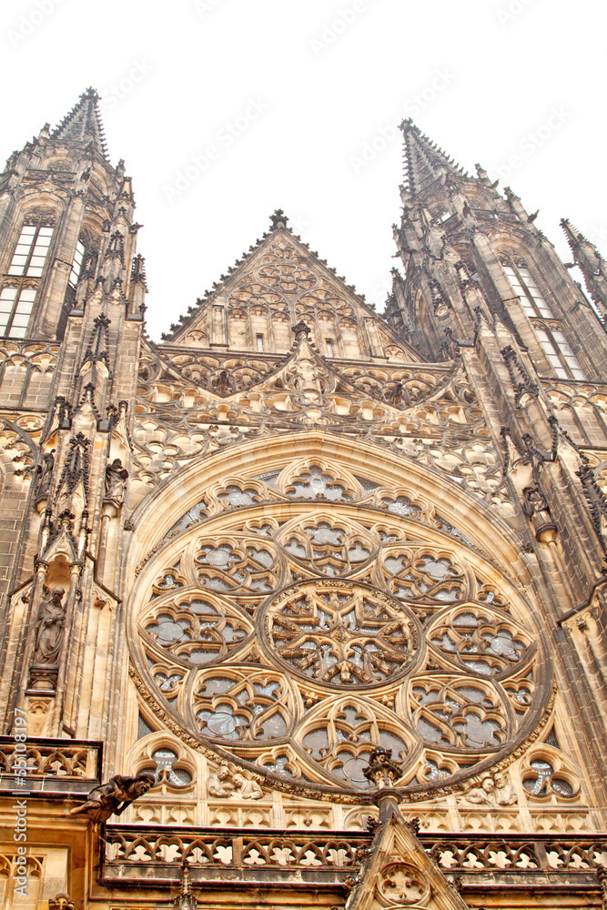 Fototapeta premium View of St. Vitus Cathedral in Prague Castle, Czech Republic
