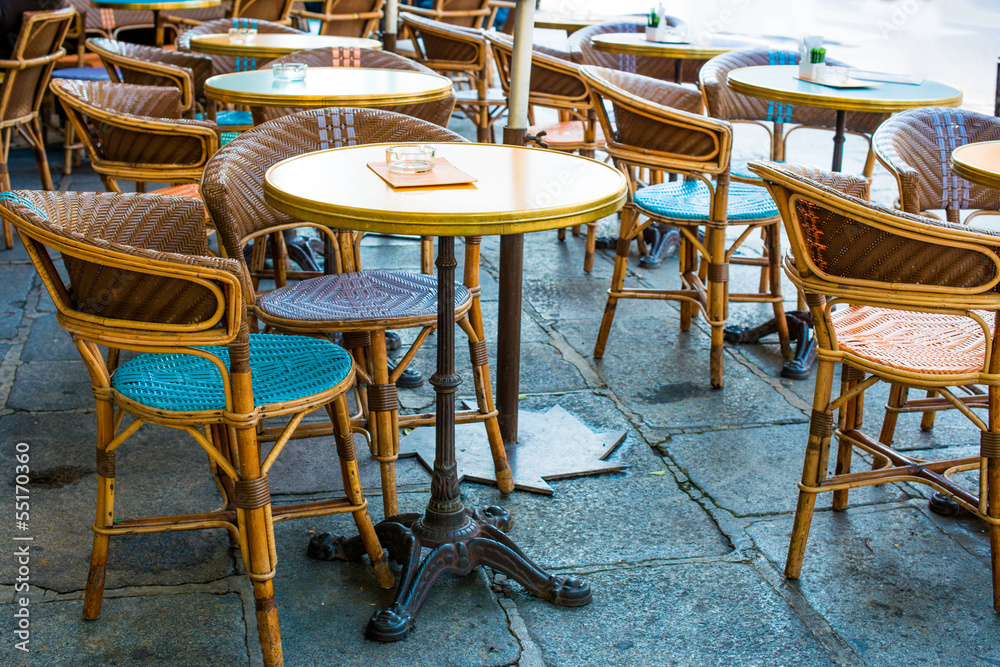 traditional Parisian coffee