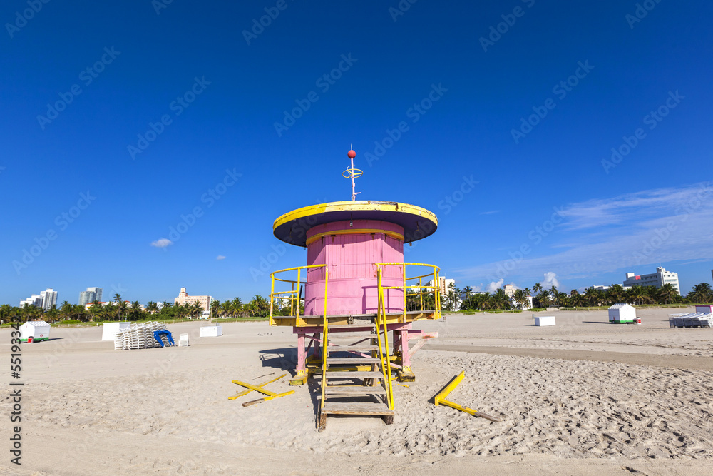 Lifeguard cabin on empty beach, Miami Beach, Florida, USA, safet