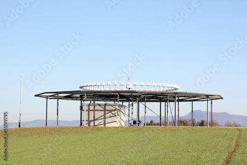D-VOR (VHF omnidirectional radio range) ground station