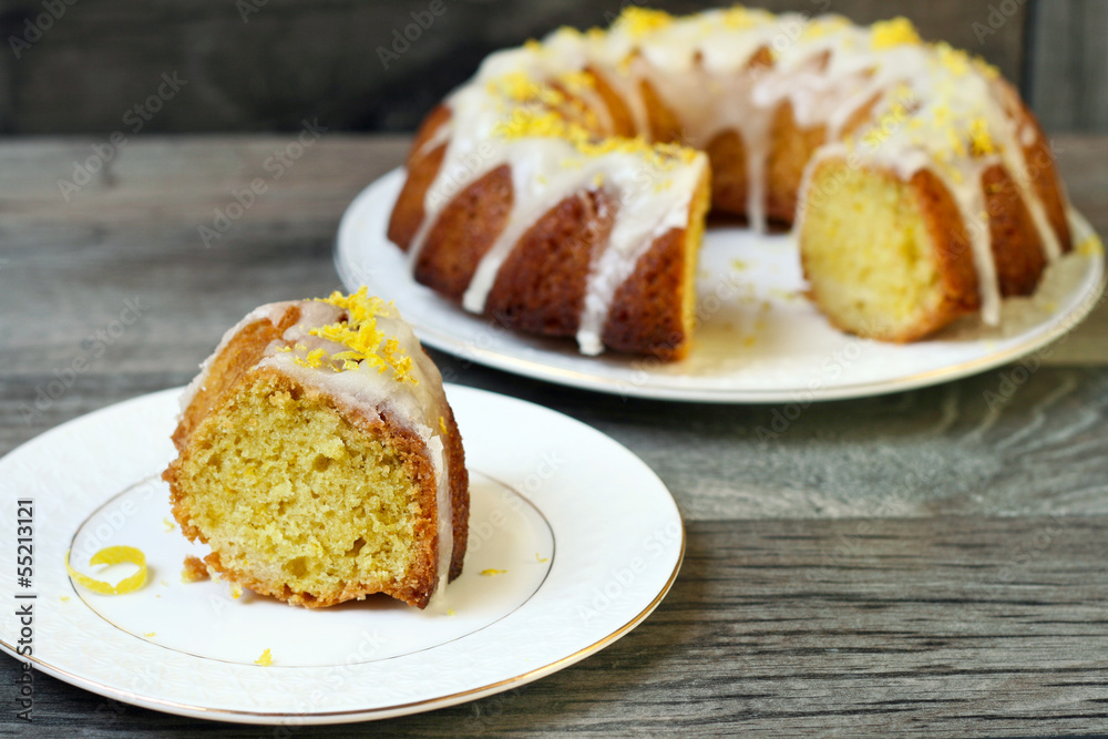 Lemon drizzle bundt cake Lemon drizzle bundt cake