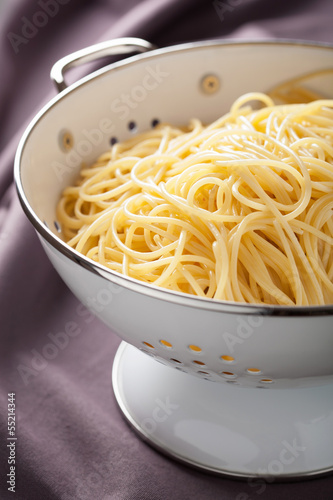 Fotografie spaghetti in colander