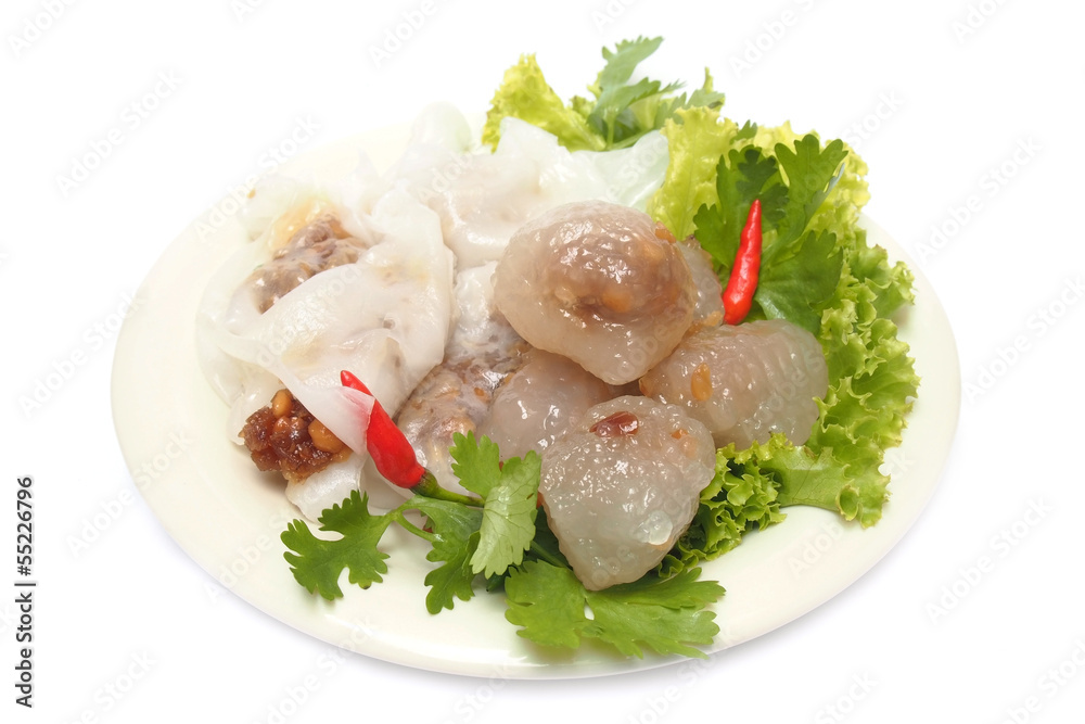 Steamed rice-skin dumplings and tapioca balls with pork filling Steamed rice-skin dumplings and tapioca balls with pork filling