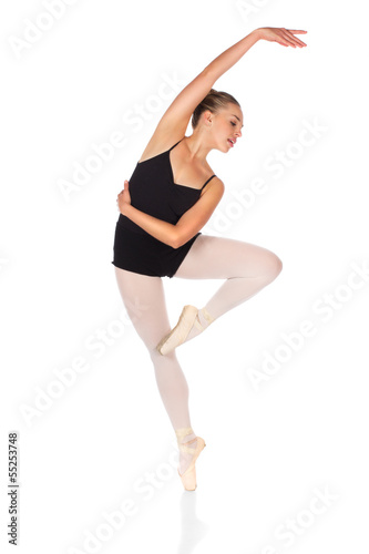 Female ballet dancer © nanettegrebe