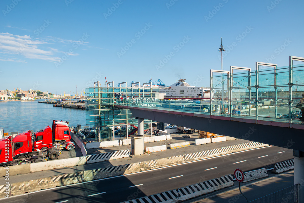Fototapeta premium genoa port in agoust 2013