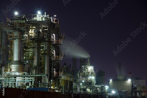 Wallpaper Mural 工場の夜景 Torontodigital.ca