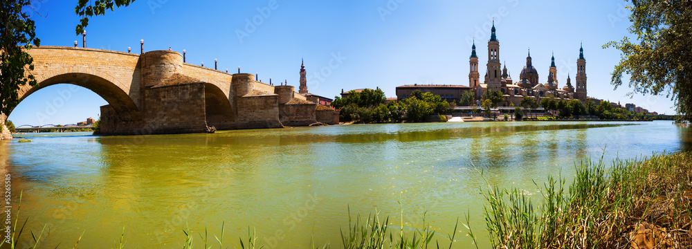 Εκτύπωση καμβά Panorama of Zaragoza