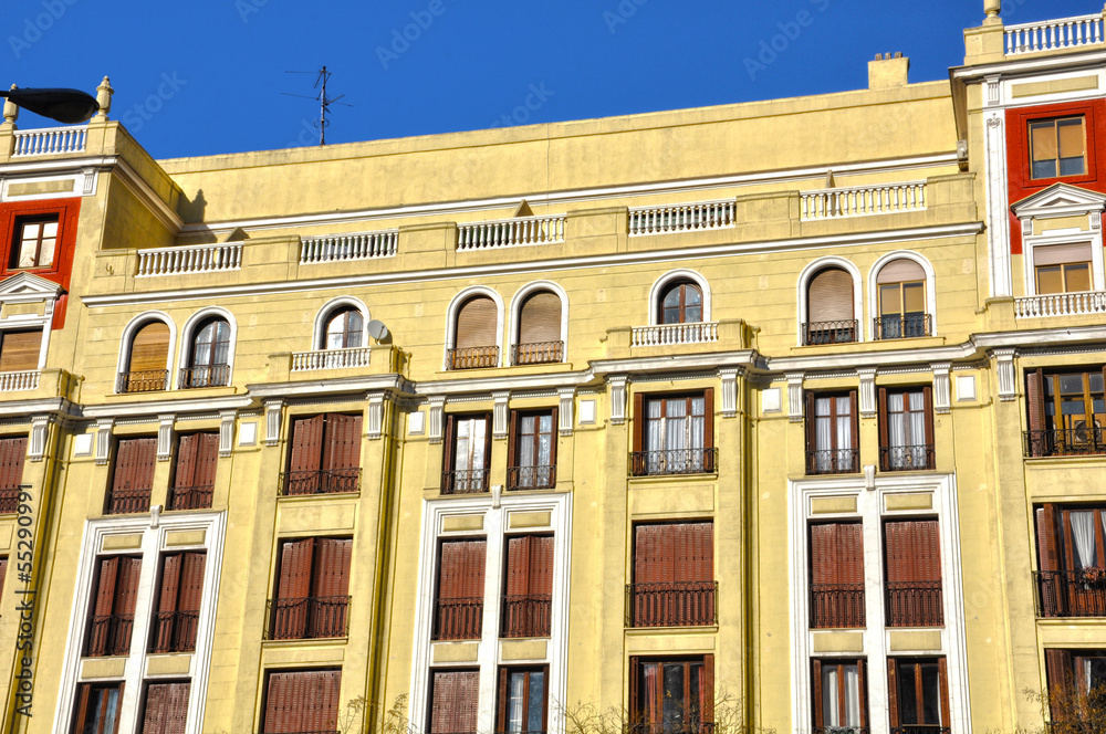 Urbanismo madrileño, pisos de la calle Goya de Madrid