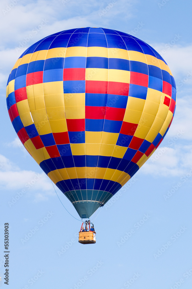 Naklejka premium Heißluftballon