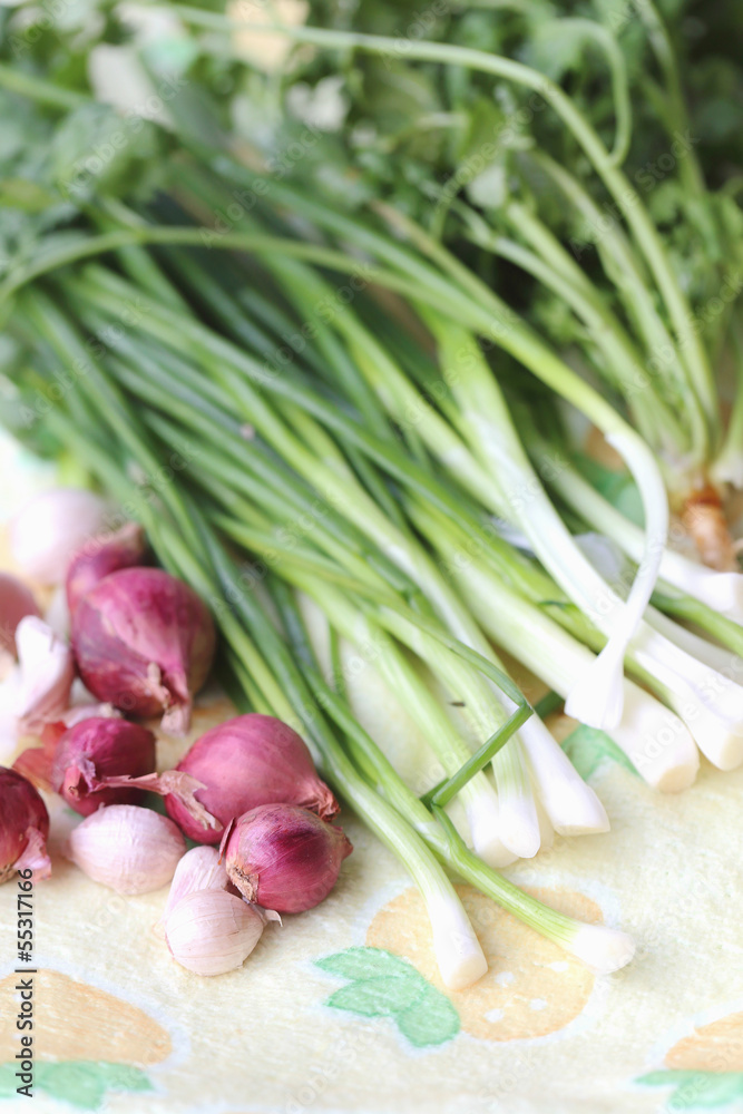 Shallots and onions are cooking