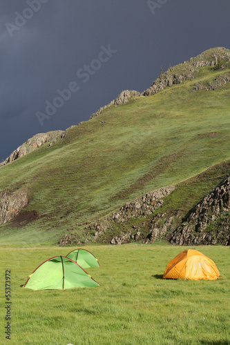 Camping dans la steppe  apr  s l orage