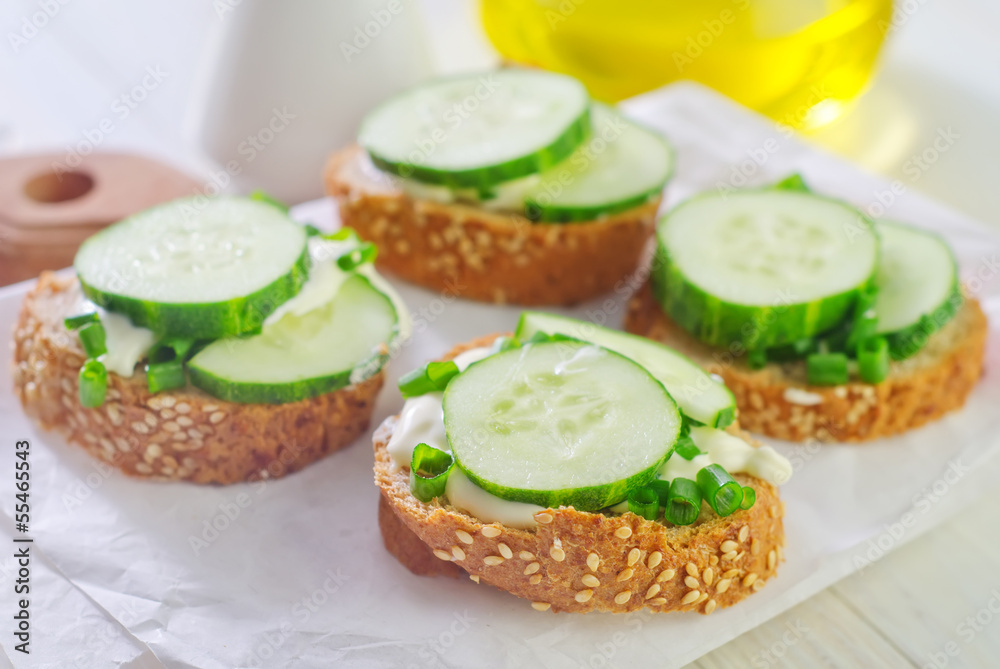 bread with cucumber bread with cucumber