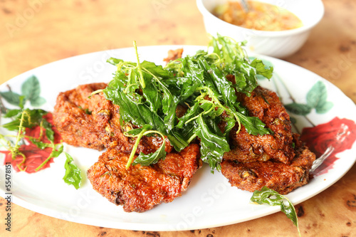 Deep-fried curried fish patties