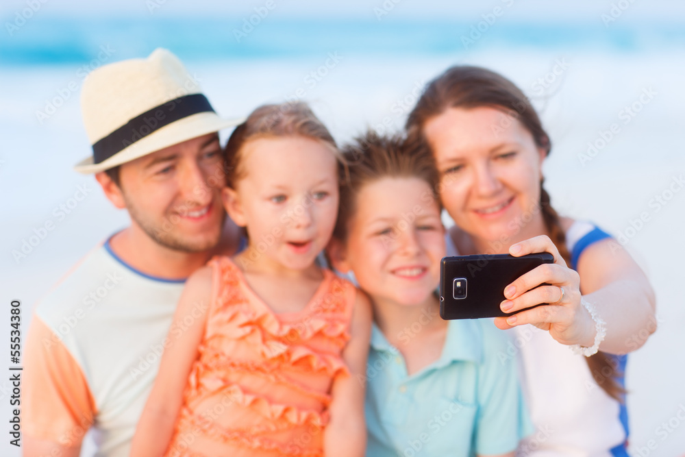 Fototapeta premium Family vacation portrait