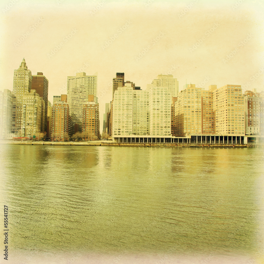 Obraz premium Vintage photo of Manhattan skyline.