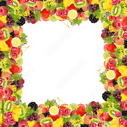 Fototapeta Naklejka Na Ścianę i Meble -  Frame from fruit and berries isolated on white
