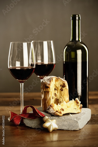 Red wine and Panettone