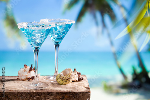 Bild auf Leinwand Blue drink