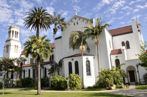 Church of Lady of Sorrows, Santa Barbara (California) © Noradoa