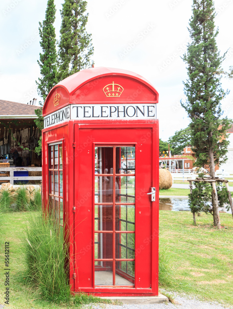 Single red phone box