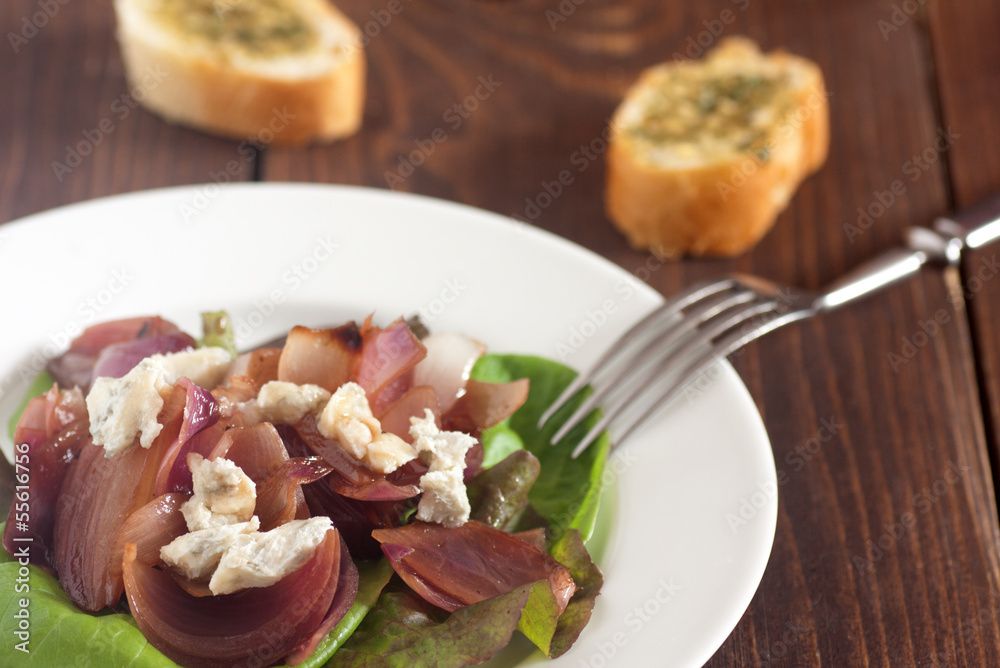 Appetizing baked red onion salad