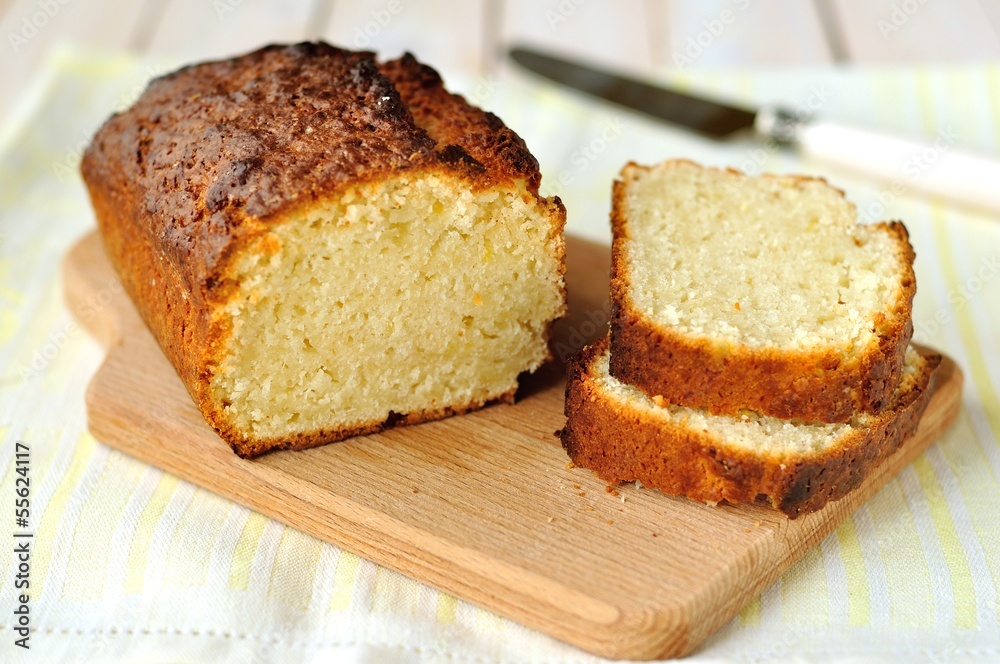 Sliced yogurt and lemon loaf cake