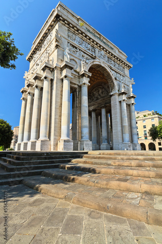 arc of triumph in Piazza Della Vittoria - Genova