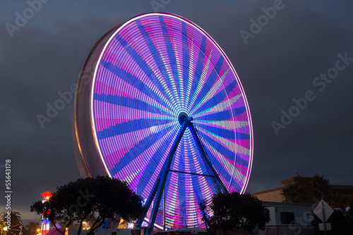 Ferris Wheel - Purple and Pink