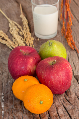 healthy fruits and milk