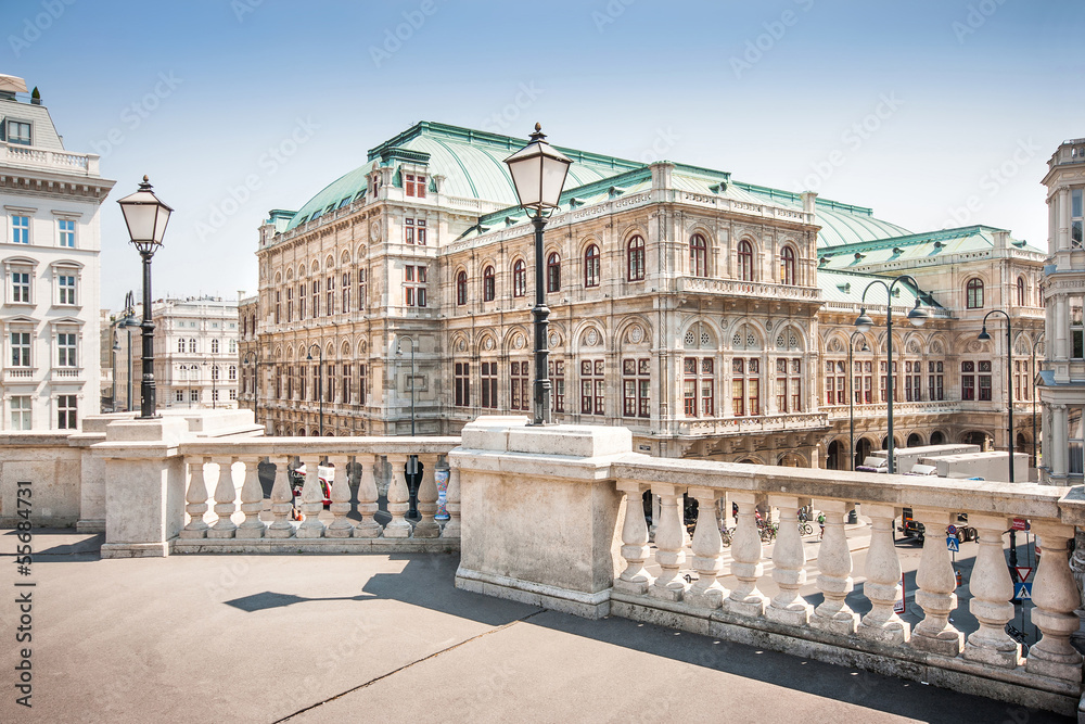 Wiener Staatsoper (Vienna State Opera) in Vienna, Austria - obrazy, fototapety, plakaty 