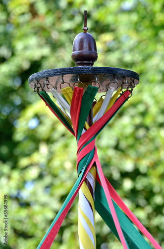 maypole with twisted ribbons