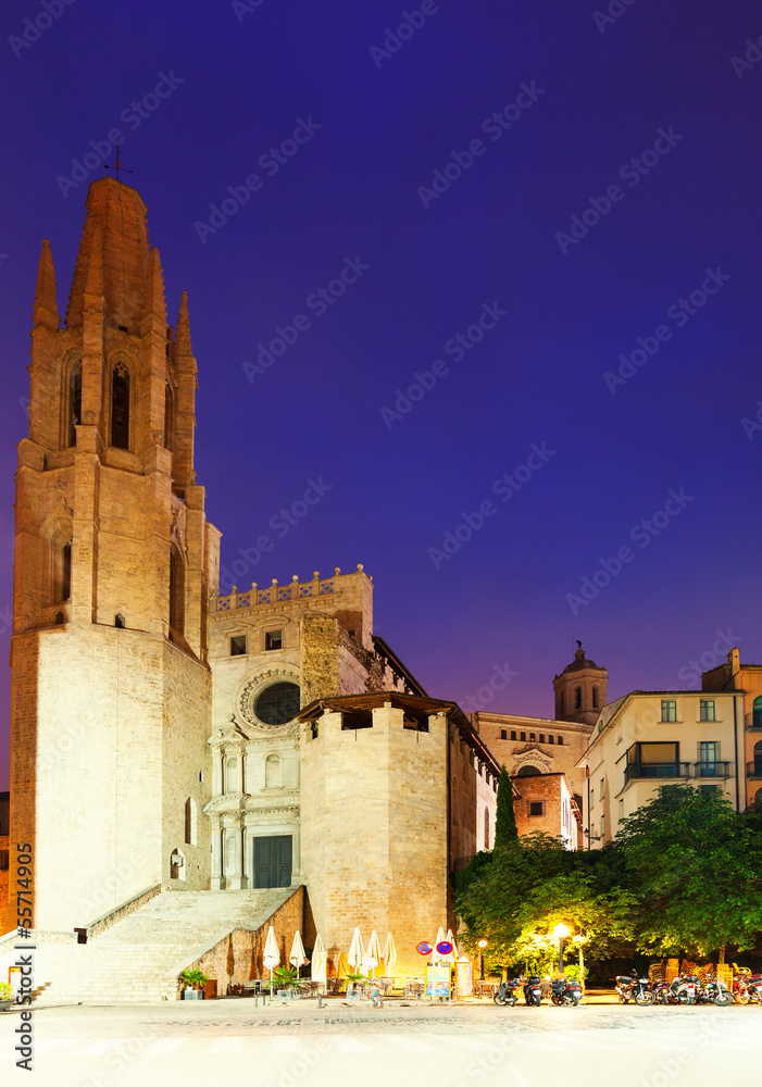night view of Girona -  Church of Sant Feliu