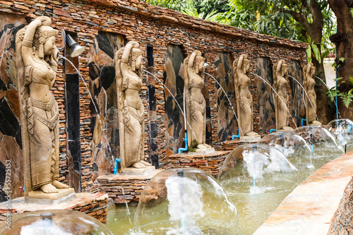 Women statue