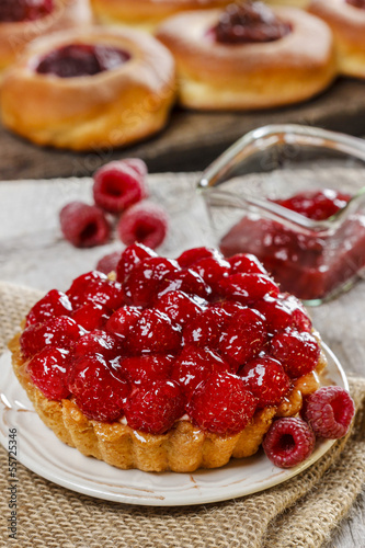 Raspberry tart. Selective focus