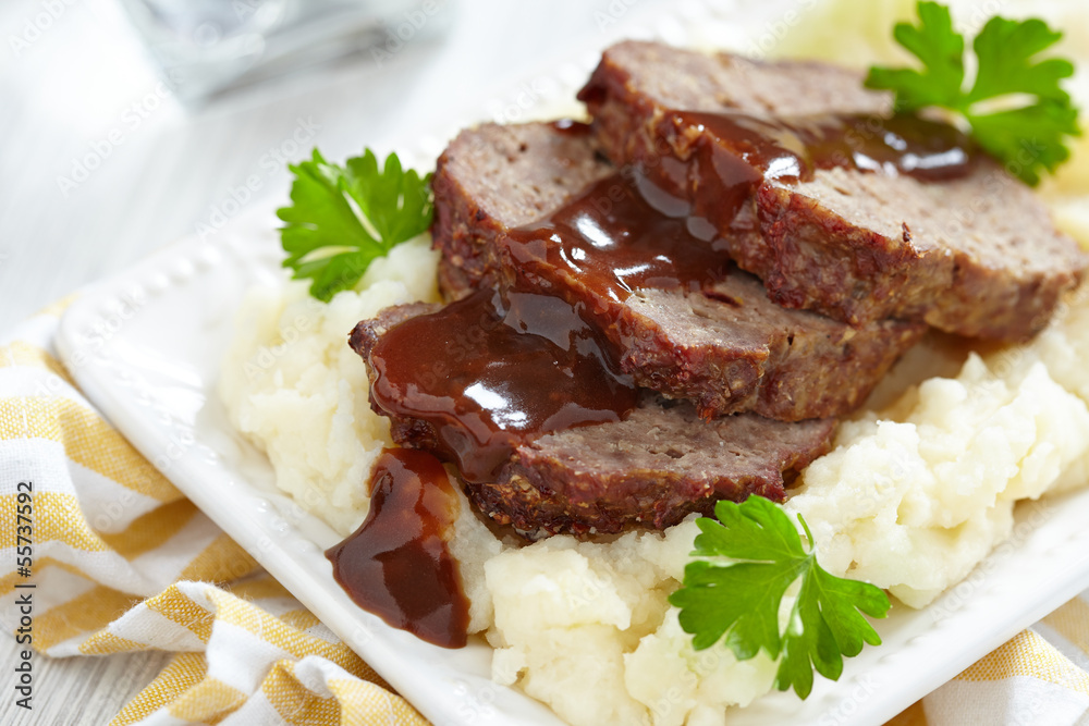 Meatloaf with brown sauce Meatloaf with brown sauce