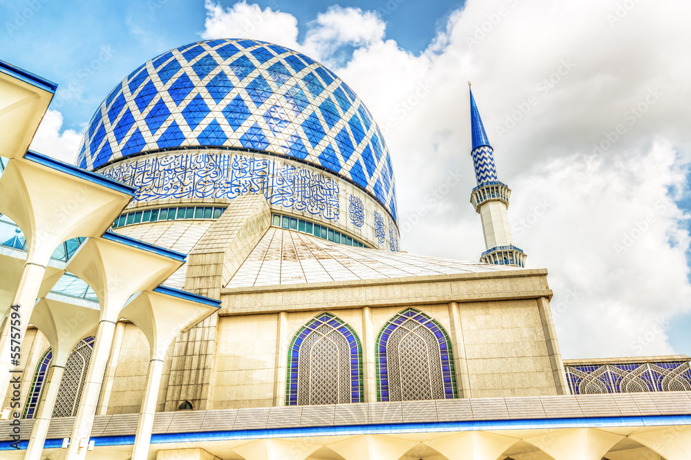 Ταπετσαρία Scenic view of Blue Mosque in Shah Alam, Malaysia