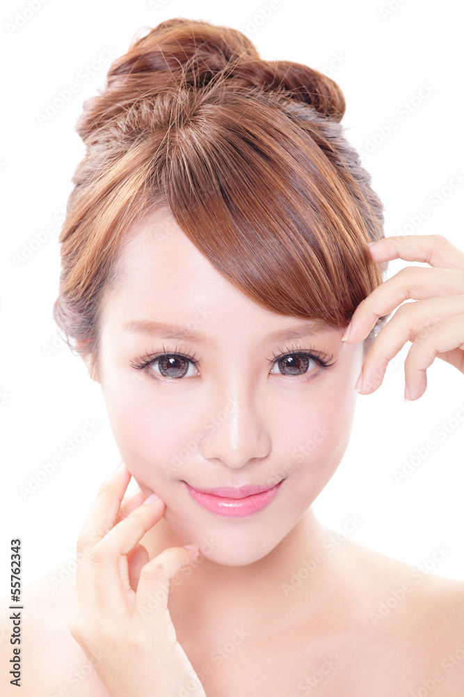 Naklejka premium woman with beauty face and perfect skin