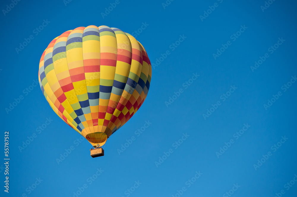 Naklejka premium Hot air balloon