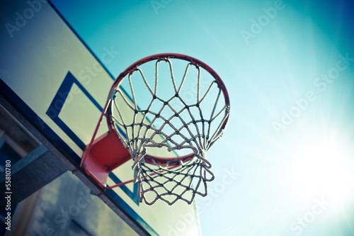 Basketball hoop © stokkete