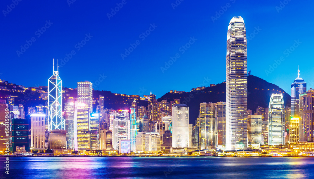 Fototapeta premium Hong Kong skyline at night