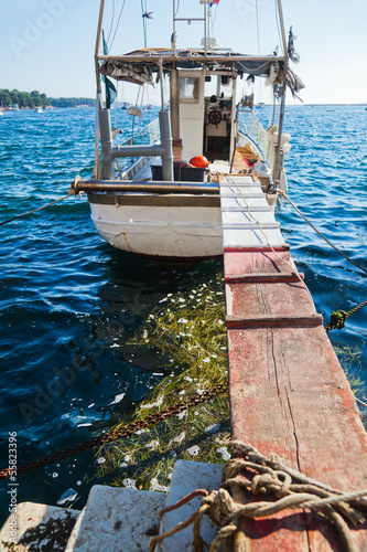 Fischerboot an der kroatischen K  ste