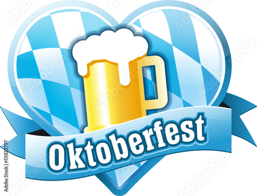 Button Oktoberfest in Herzform