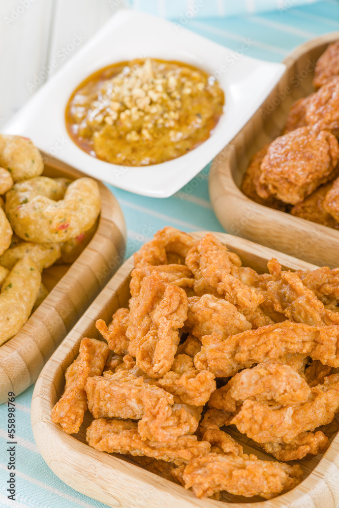 Penang chicken, Crispy prawns & Satay with peanut sauce Penang chicken, Crispy prawns & Satay with peanut sauce