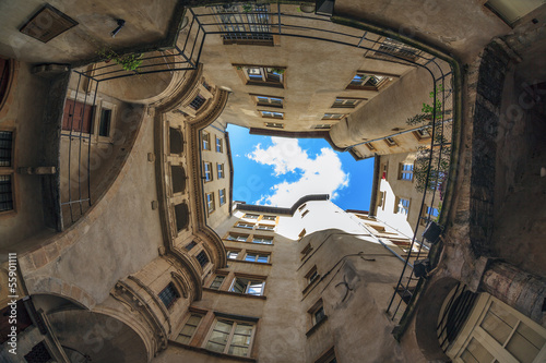 Canvastavla famous site in Lyon city